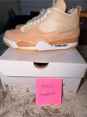 NEW Air Jordan 4 Retro